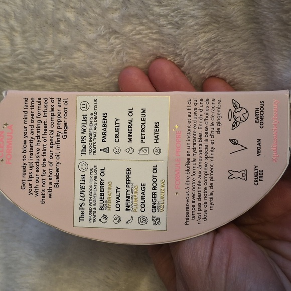 Polite Society Lip Gloss NIB - Picture 5 of 9